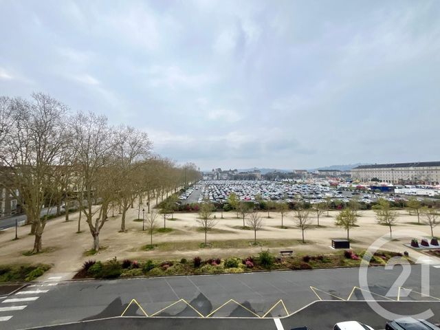 Appartement Loft à vendre - 6 pièces - 110.0 m2 - PAU - 64 - AQUITAINE - Century 21 O.C.I. Immobilier