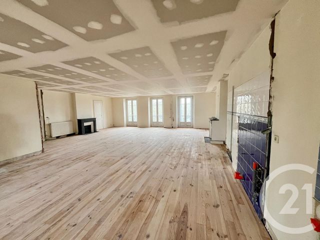 Appartement Loft à vendre - 6 pièces - 110.0 m2 - PAU - 64 - AQUITAINE - Century 21 O.C.I. Immobilier