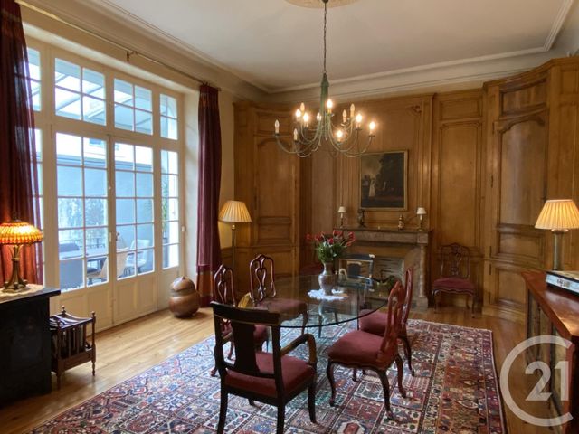 Afficher la photo en grand maison à vendre - 10 pièces - 404.0 m2 - PAU - 64 - AQUITAINE - Century 21 O.C.I. Immobilier