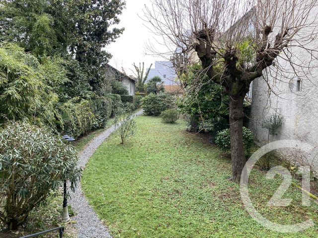 Afficher la photo en grand maison à vendre - 10 pièces - 404.0 m2 - PAU - 64 - AQUITAINE - Century 21 O.C.I. Immobilier