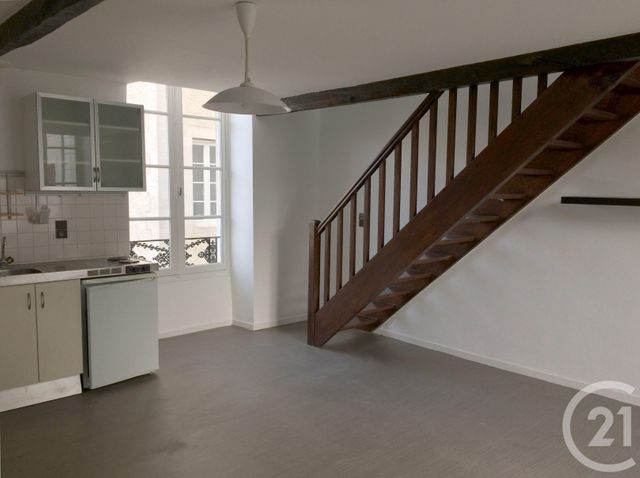 Appartement T2 à louer - 2 pièces - 31.9 m2 - 64 - AQUITAINE - Century 21 O.C.I. Immobilier Appartement T2 à louer - 2 pièces - 31.9 m2 - 64 - AQUITAINE - Century 21 O.C.I. Immobilier