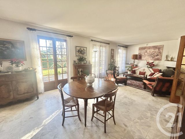 Afficher la photo en grand maison à vendre - 7 pièces - 210.0 m2 - PAU - 64 - AQUITAINE - Century 21 O.C.I. Immobilier