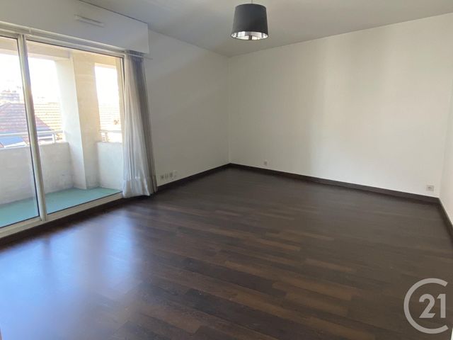 Appartement T2 à louer - 2 pièces - 52.45 m2 - PAU - 64 - AQUITAINE - Century 21 O.C.I. Immobilier