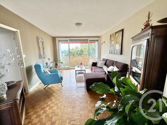 Appartement T4 à vendre - 4 pièces - 75.81 m2 - BILLERE - 64 - AQUITAINE - Century 21 O.C.I. Immobilier