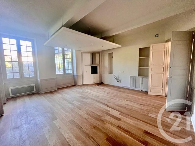 Appartement T3 à vendre - 3 pièces - 141.55 m2 - PAU - 64 - AQUITAINE - Century 21 O.C.I. Immobilier