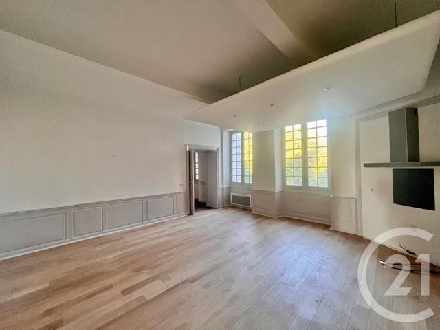 Appartement T3 à vendre - 3 pièces - 141.55 m2 - PAU - 64 - AQUITAINE - Century 21 O.C.I. Immobilier