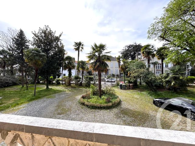 Afficher la photo en grand immeuble à vendre - 900.0 m2 - PAU - 64 - AQUITAINE - Century 21 O.C.I. Immobilier