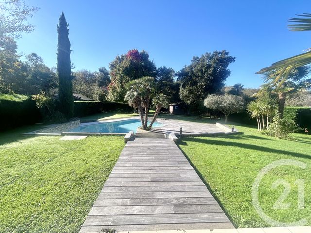 maison à vendre - 6 pièces - 238.0 m2 - PAU - 64 - AQUITAINE - Century 21 O.C.I. Immobilier