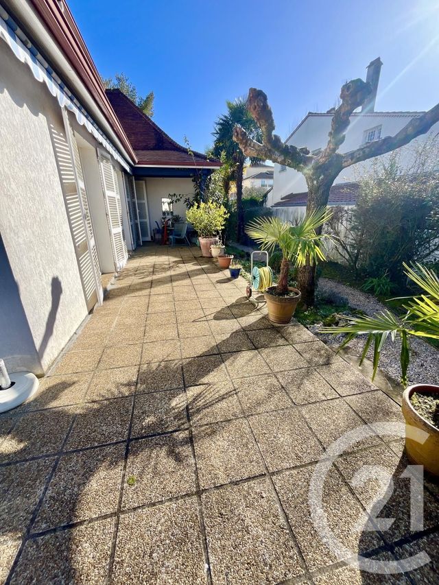 maison à vendre - 6 pièces - 193.0 m2 - PAU - 64 - AQUITAINE - Century 21 O.C.I. Immobilier