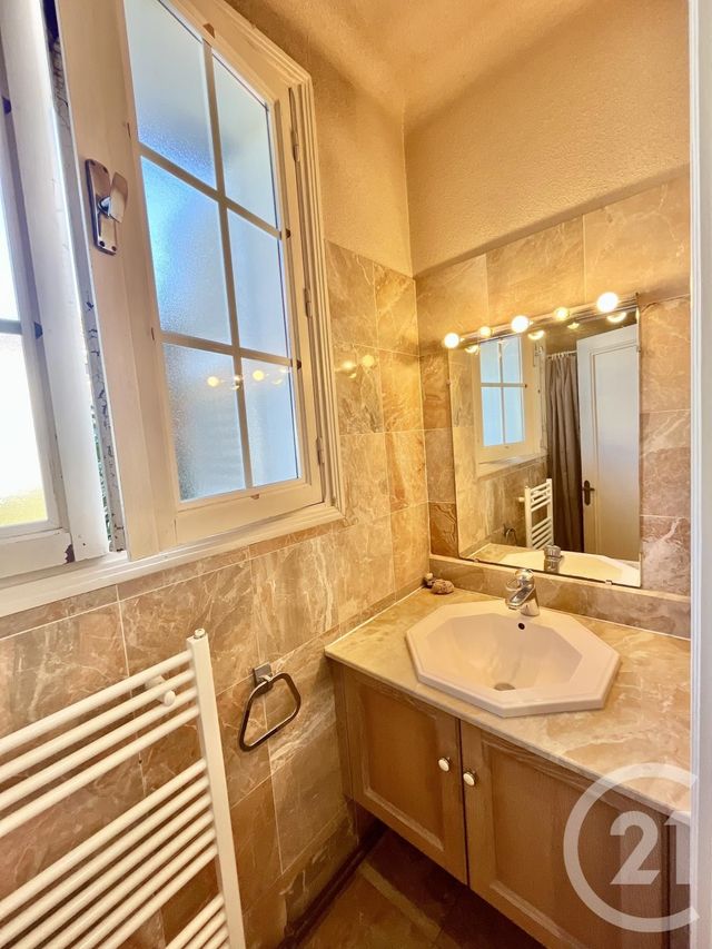 maison à vendre - 6 pièces - 193.0 m2 - PAU - 64 - AQUITAINE - Century 21 O.C.I. Immobilier