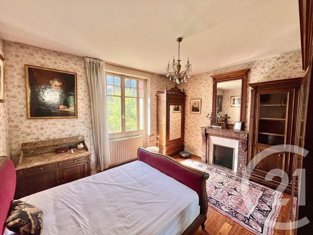 Afficher la photo en grand maison à vendre - 9 pièces - 236.0 m2 - PAU - 64 - AQUITAINE - Century 21 O.C.I. Immobilier