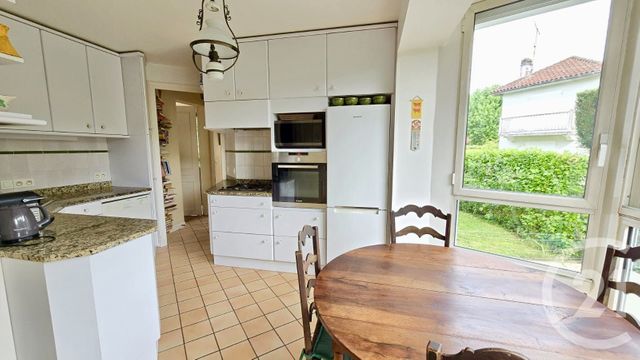 maison à vendre - 8 pièces - 220.0 m2 - PAU - 64 - AQUITAINE - Century 21 O.C.I. Immobilier