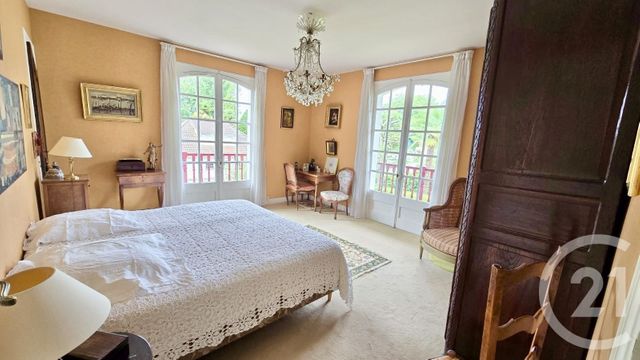 maison à vendre - 8 pièces - 220.0 m2 - PAU - 64 - AQUITAINE - Century 21 O.C.I. Immobilier