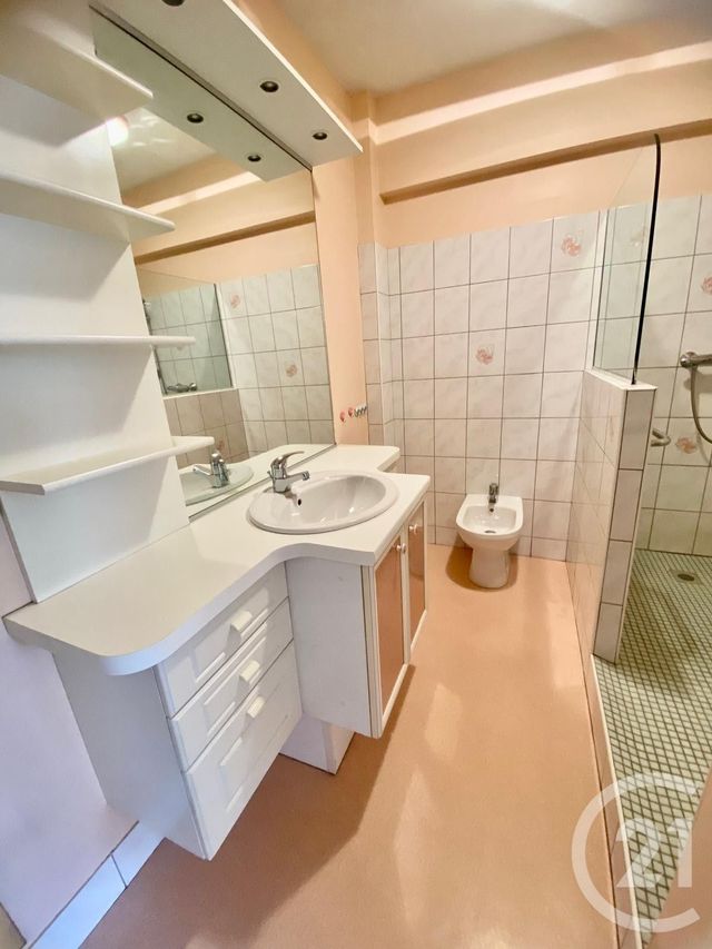 Appartement à vendre - 3 pièces - 80.0 m2 - PAU - 64 - AQUITAINE - Century 21 O.C.I. Immobilier