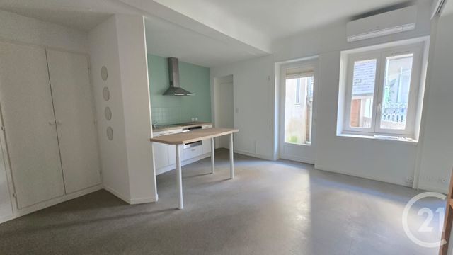 Appartement T1 à louer - 1 pièce - 32.41 m2 - PAU - 64 - AQUITAINE - Century 21 O.C.I. Immobilier