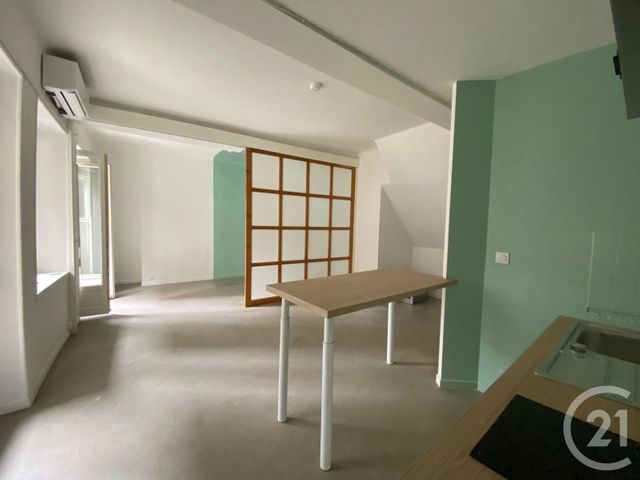 Appartement T1 à louer - 1 pièce - 32.41 m2 - PAU - 64 - AQUITAINE - Century 21 O.C.I. Immobilier