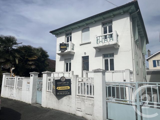 Afficher la photo en grand maison à vendre - 8 pièces - 165.0 m2 - PAU - 64 - AQUITAINE - Century 21 O.C.I. Immobilier