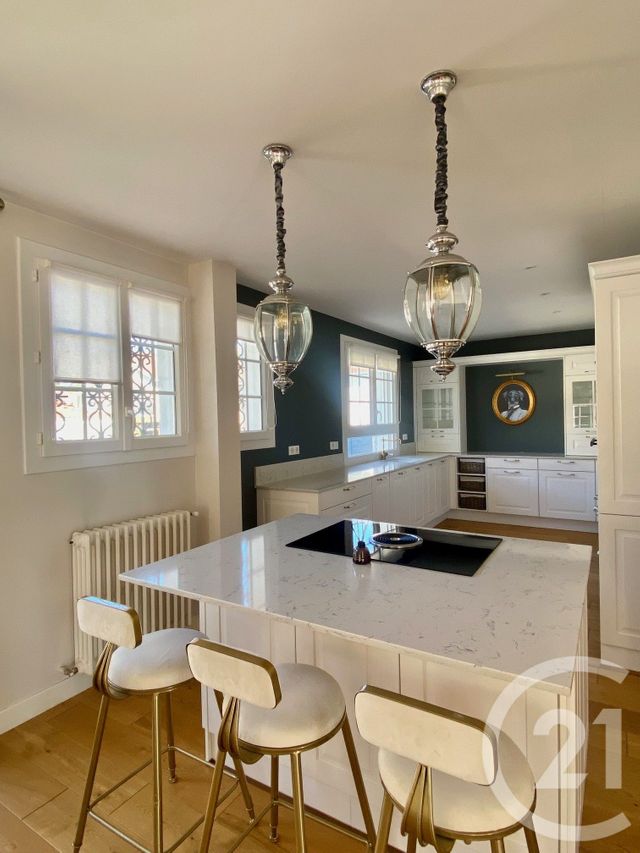 maison à vendre - 6 pièces - 190.0 m2 - PAU - 64 - AQUITAINE - Century 21 O.C.I. Immobilier