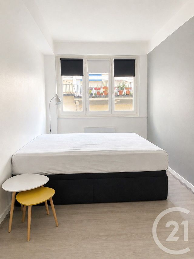 Appartement T3 à louer - 3 pièces - 49.42 m2 - PAU - 64 - AQUITAINE - Century 21 O.C.I. Immobilier