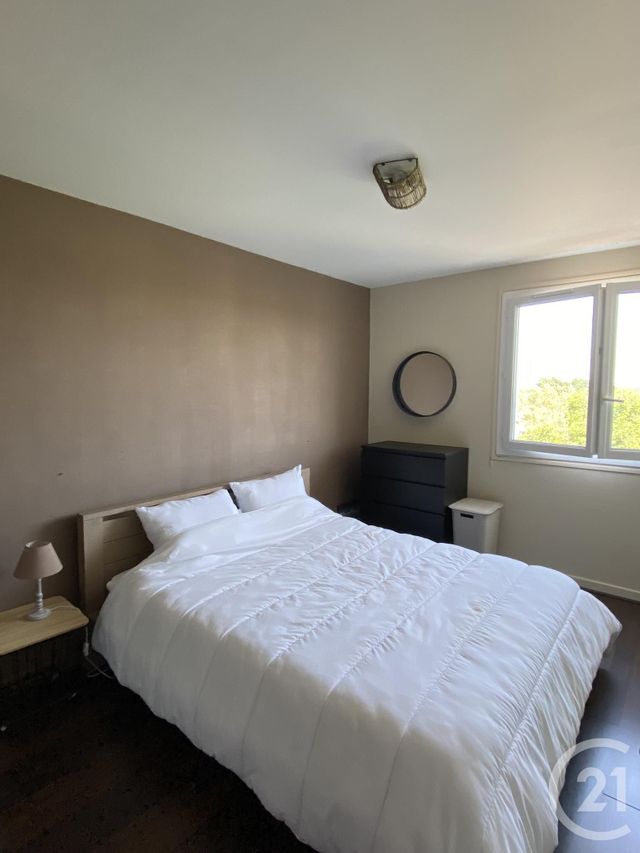 Appartement T3 à louer - 4 pièces - 66.77 m2 - PAU - 64 - AQUITAINE - Century 21 O.C.I. Immobilier