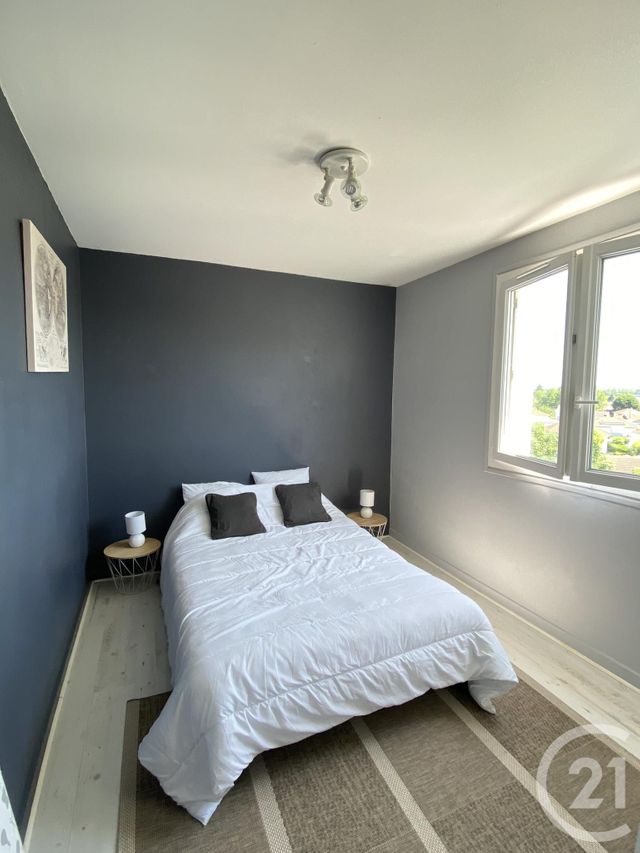 Appartement T3 à louer - 4 pièces - 66.77 m2 - PAU - 64 - AQUITAINE - Century 21 O.C.I. Immobilier