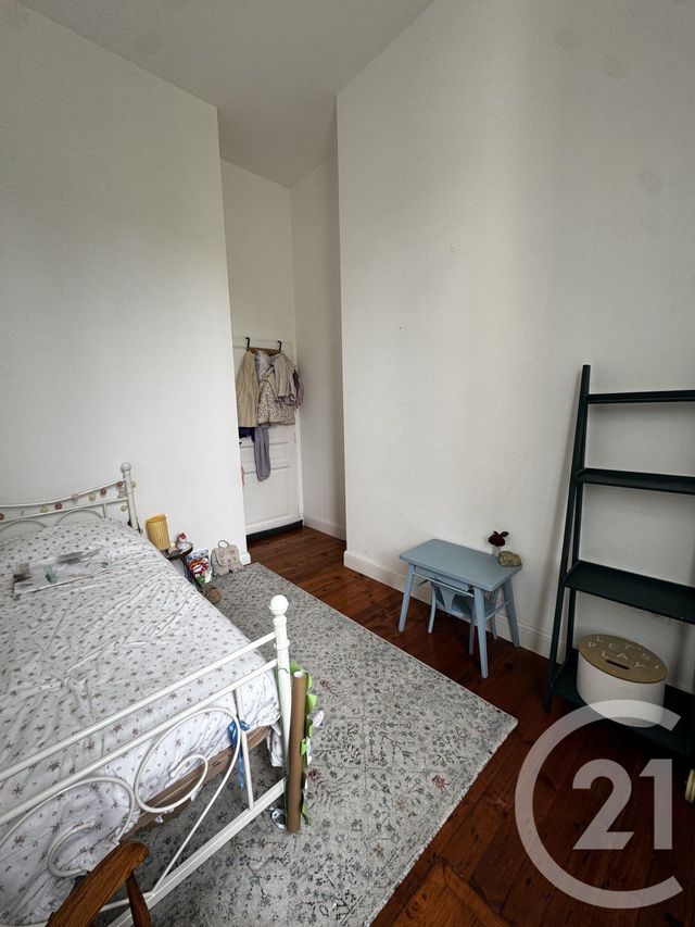 Appartement T3 à louer - 3 pièces - 69.76 m2 - PAU - 64 - AQUITAINE - Century 21 O.C.I. Immobilier