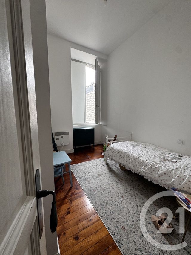 Appartement T3 à louer - 3 pièces - 69.76 m2 - PAU - 64 - AQUITAINE - Century 21 O.C.I. Immobilier