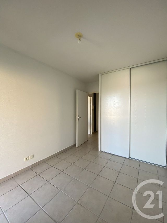 Appartement T2 à louer - 2 pièces - 35.9 m2 - PAU - 64 - AQUITAINE - Century 21 O.C.I. Immobilier