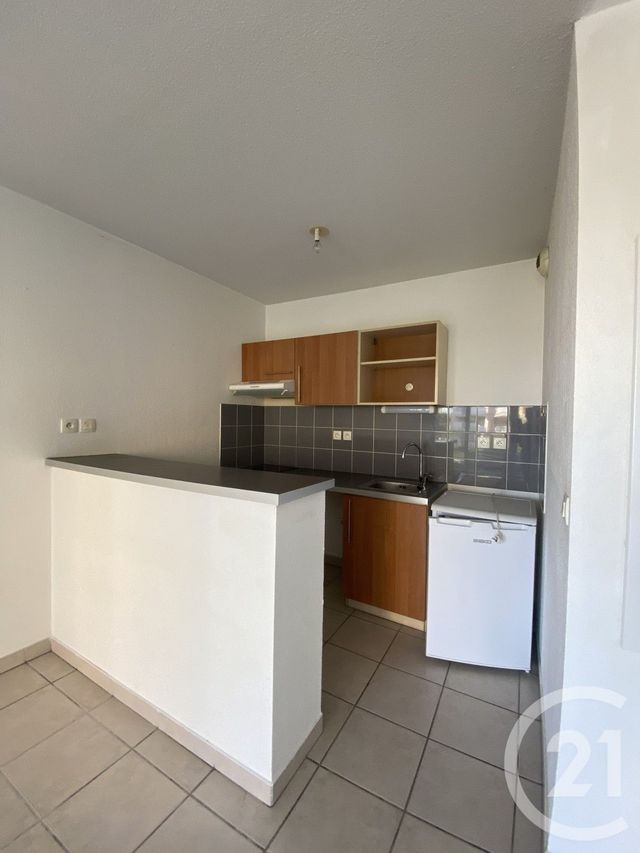 Appartement T2 à louer - 2 pièces - 35.9 m2 - PAU - 64 - AQUITAINE - Century 21 O.C.I. Immobilier