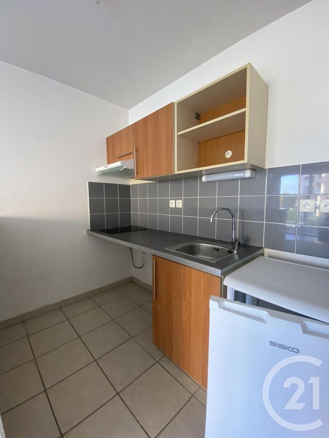 Appartement T2 à louer - 2 pièces - 35.9 m2 - PAU - 64 - AQUITAINE - Century 21 O.C.I. Immobilier