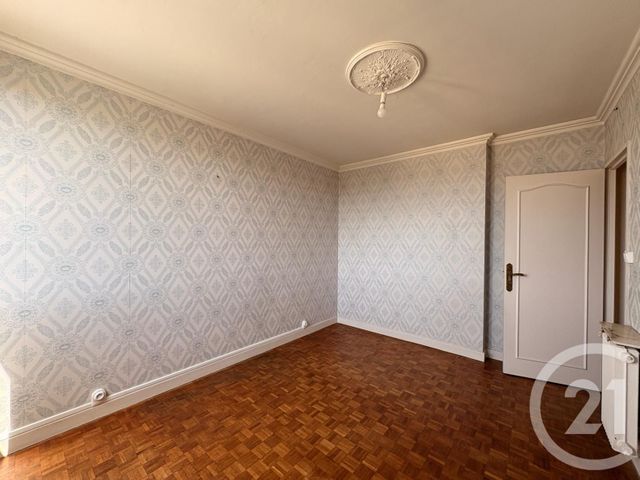 Appartement T4 à louer - 4 pièces - 81.16 m2 - BILLERE - 64 - AQUITAINE - Century 21 O.C.I. Immobilier
