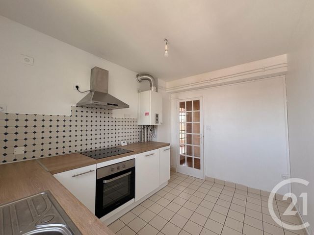 Appartement T4 à louer - 4 pièces - 81.16 m2 - BILLERE - 64 - AQUITAINE - Century 21 O.C.I. Immobilier