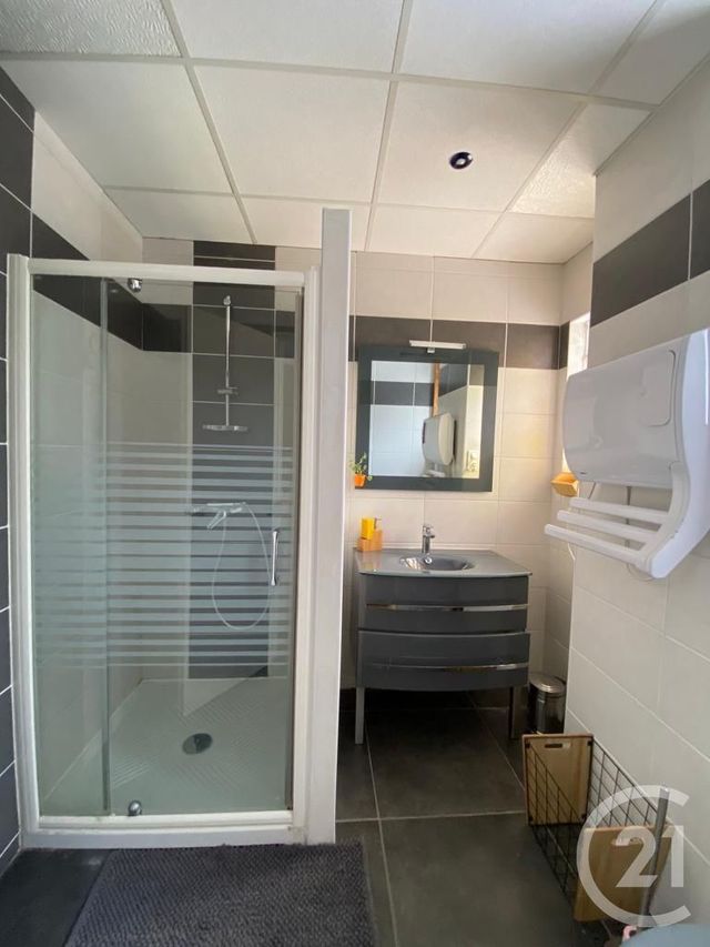 Appartement T3 à louer - 3 pièces - 85.0 m2 - BILLERE - 64 - AQUITAINE - Century 21 O.C.I. Immobilier