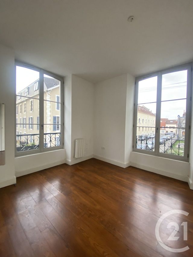 Appartement T4 à louer - 4 pièces - 76.62 m2 - PAU - 64 - AQUITAINE - Century 21 O.C.I. Immobilier