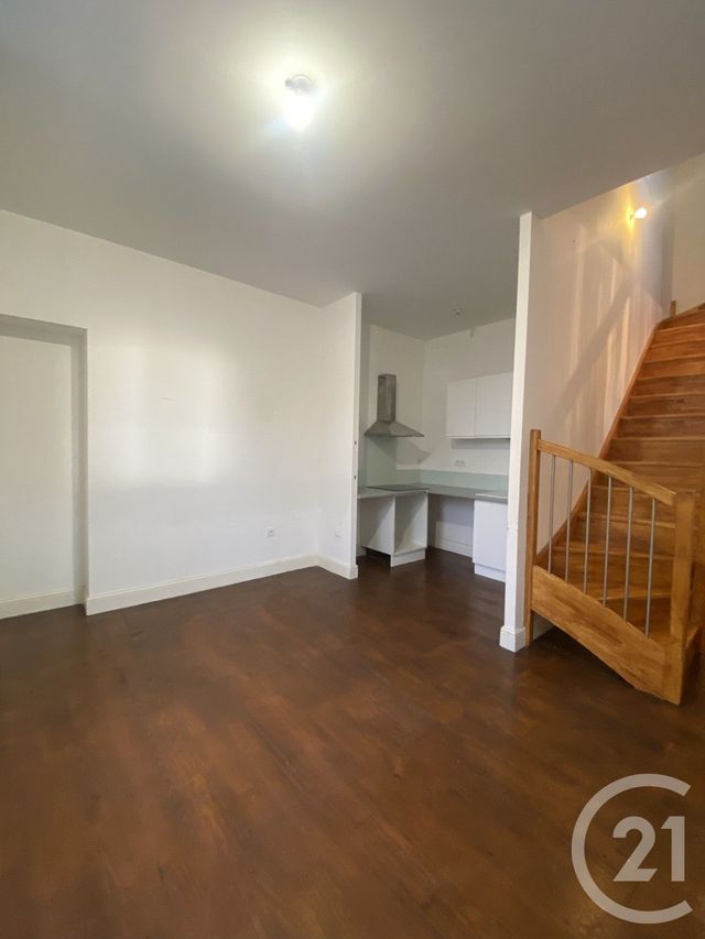 Appartement T4 à louer - 4 pièces - 76.62 m2 - PAU - 64 - AQUITAINE - Century 21 O.C.I. Immobilier