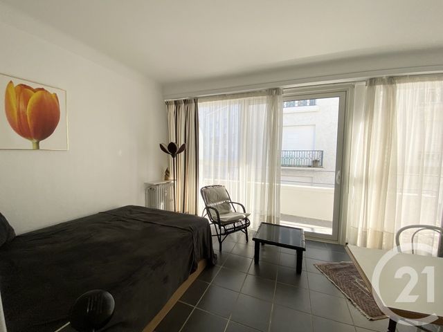 Appartement Studio à louer - 1 pièce - 22.48 m2 - PAU - 64 - AQUITAINE - Century 21 O.C.I. Immobilier