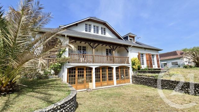 maison à vendre - 8 pièces - 211.0 m2 - PAU - 64 - AQUITAINE - Century 21 O.C.I. Immobilier