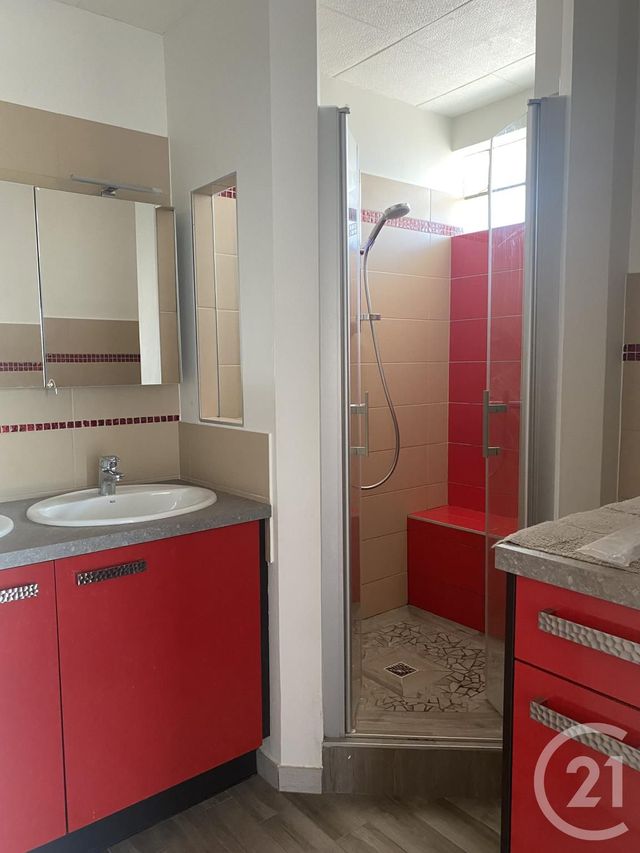 Appartement T4 à louer - 4 pièces - 76.85 m2 - PAU - 64 - AQUITAINE - Century 21 O.C.I. Immobilier