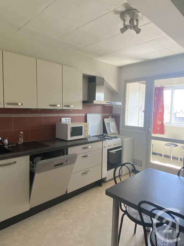 Appartement T4 à louer - 4 pièces - 76.85 m2 - PAU - 64 - AQUITAINE - Century 21 O.C.I. Immobilier