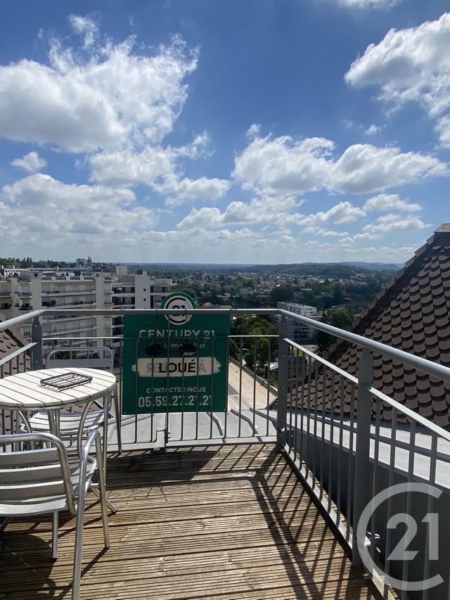 Appartement F3 à louer - 3 pièces - 67.0 m2 - PAU - 64 - AQUITAINE - Century 21 O.C.I. Immobilier