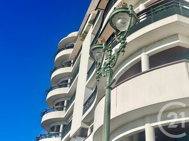 Appartement à vendre - 7 pièces - 177.0 m2 - PAU - 64 - AQUITAINE - Century 21 O.C.I. Immobilier