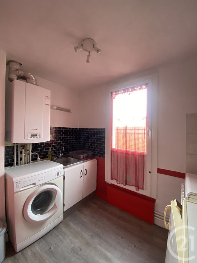 Appartement Studio à louer - 1 pièce - 28.12 m2 - PAU - 64 - AQUITAINE - Century 21 O.C.I. Immobilier