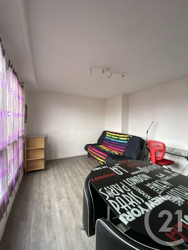 Appartement Studio à louer - 1 pièce - 28.12 m2 - PAU - 64 - AQUITAINE - Century 21 O.C.I. Immobilier