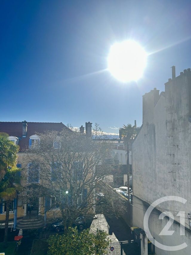 Appartement F3 à vendre - 3 pièces - 60.0 m2 - PAU - 64 - AQUITAINE - Century 21 O.C.I. Immobilier