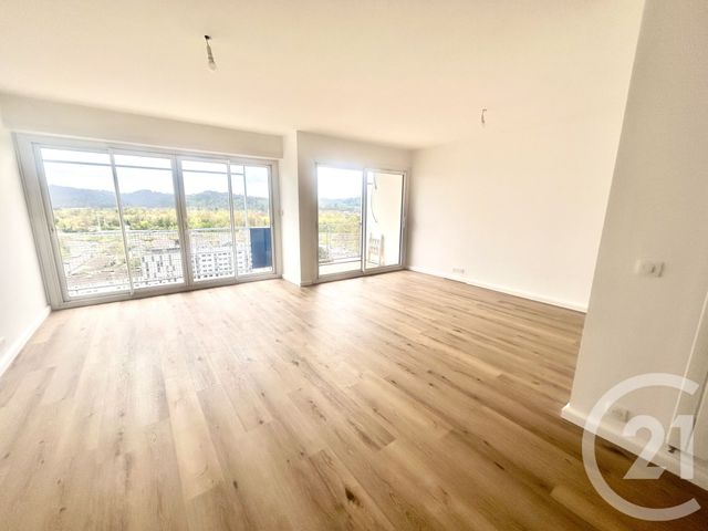 Appartement F3 à vendre - 3 pièces - 70.0 m2 - PAU - 64 - AQUITAINE - Century 21 O.C.I. Immobilier