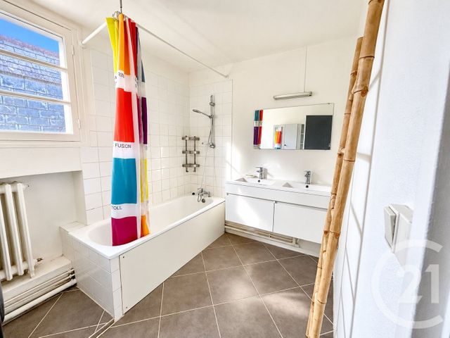 Appartement F4 à vendre - 4 pièces - 81.0 m2 - PAU - 64 - AQUITAINE - Century 21 O.C.I. Immobilier