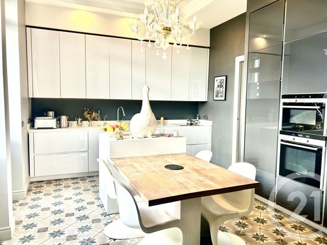 Appartement F8 à vendre - 8 pièces - 300.0 m2 - PAU - 64 - AQUITAINE - Century 21 O.C.I. Immobilier