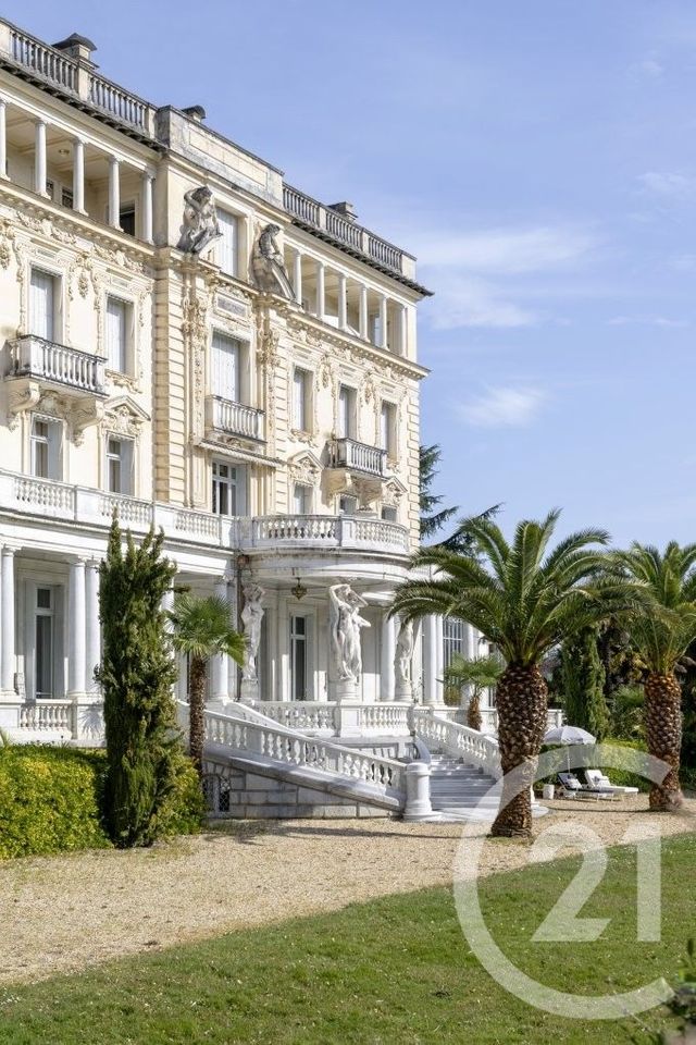 Appartement F8 à vendre - 8 pièces - 300.0 m2 - PAU - 64 - AQUITAINE - Century 21 O.C.I. Immobilier