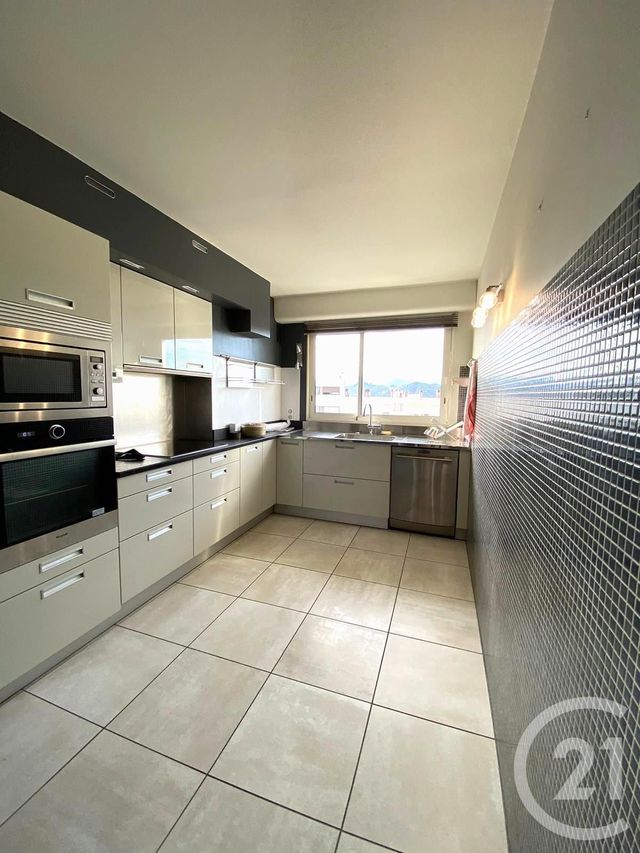 Appartement F4 à louer - 4 pièces - 114.0 m2 - PAU - 64 - AQUITAINE - Century 21 O.C.I. Immobilier