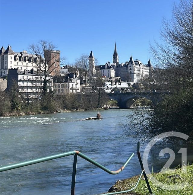 Appartement F1 à vendre - 1 pièce - 26.0 m2 - PAU - 64 - AQUITAINE - Century 21 O.C.I. Immobilier